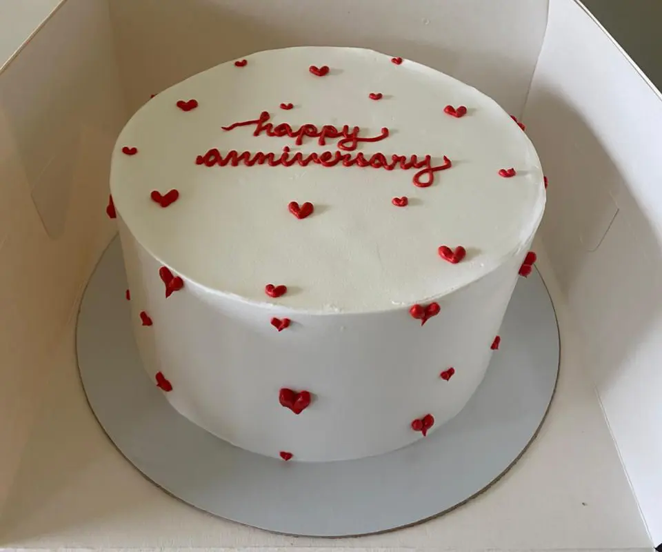 Anniversary Cake (1kg) Picture