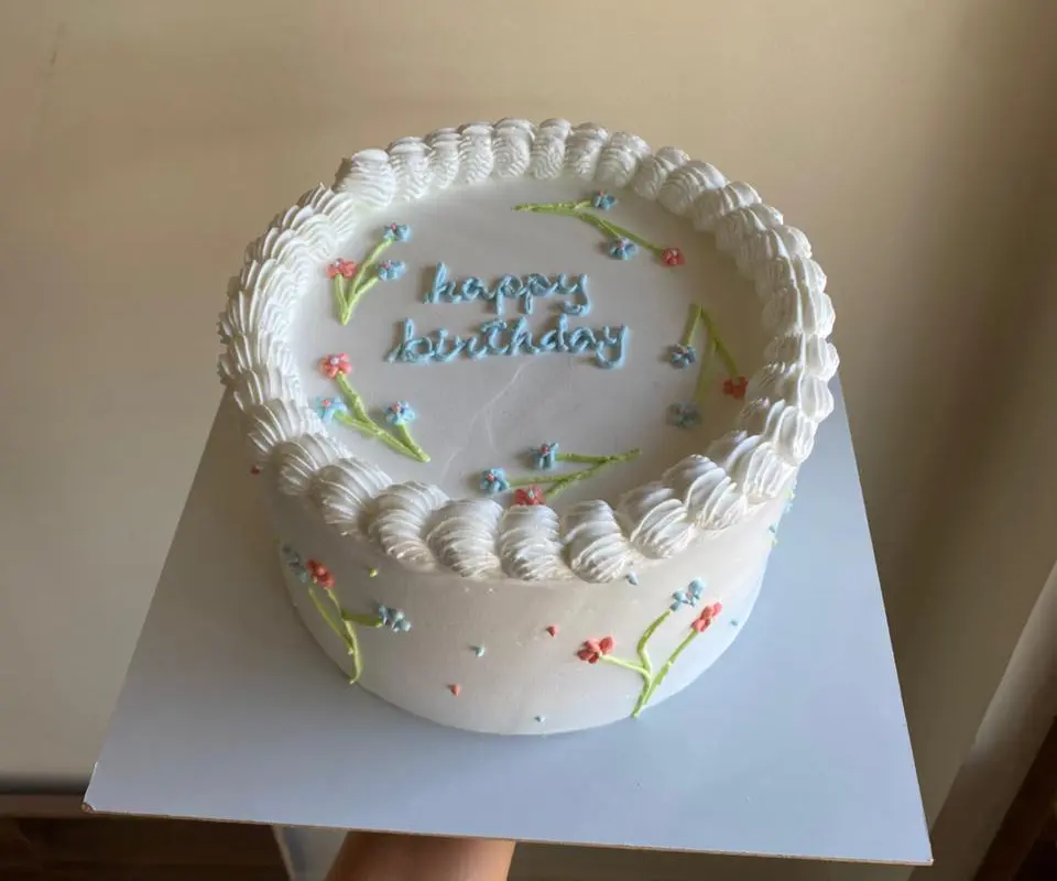 Butterscotch Cake (1kg) Picture