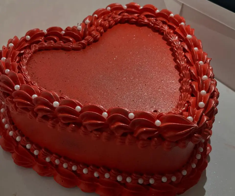 Heart Shape Cake (1kg) Picture