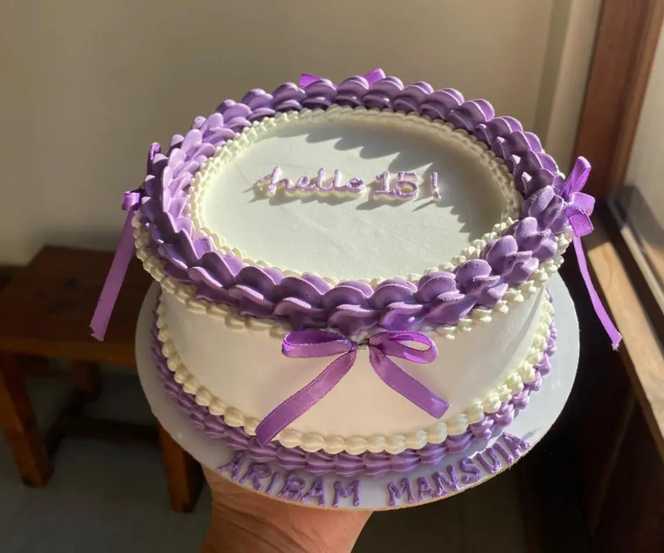 Ribbon Cake Picture